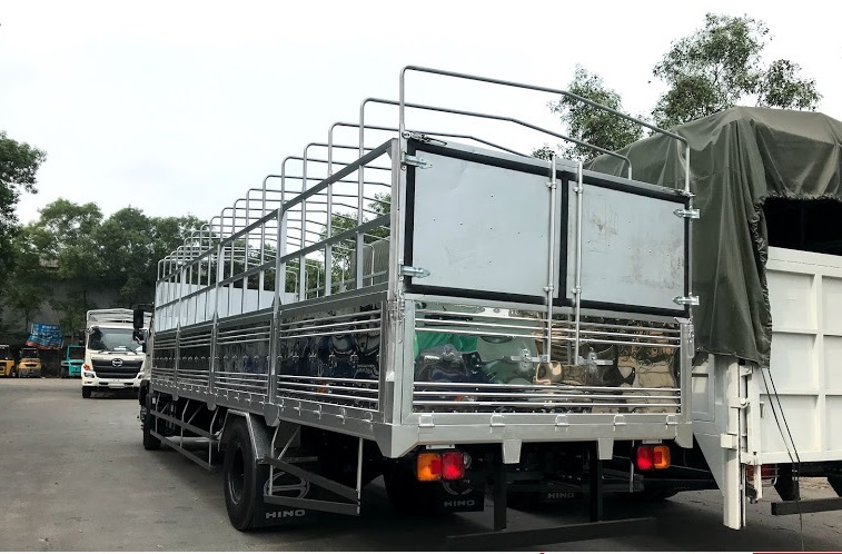XE TẢI HINO 8 TẤN THÙNG MUI BẠT FG8JP7A - FG8JT7A