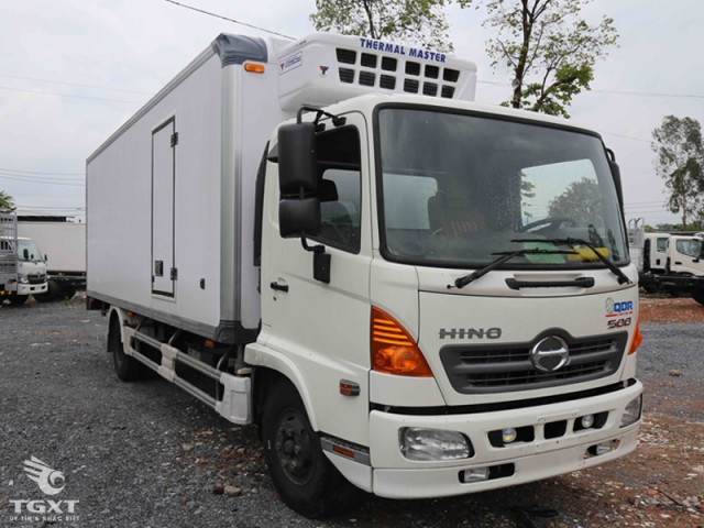 XE TẢI HINO FC9JLTC 6 TẤN THÙNG ĐÔNG LẠNH